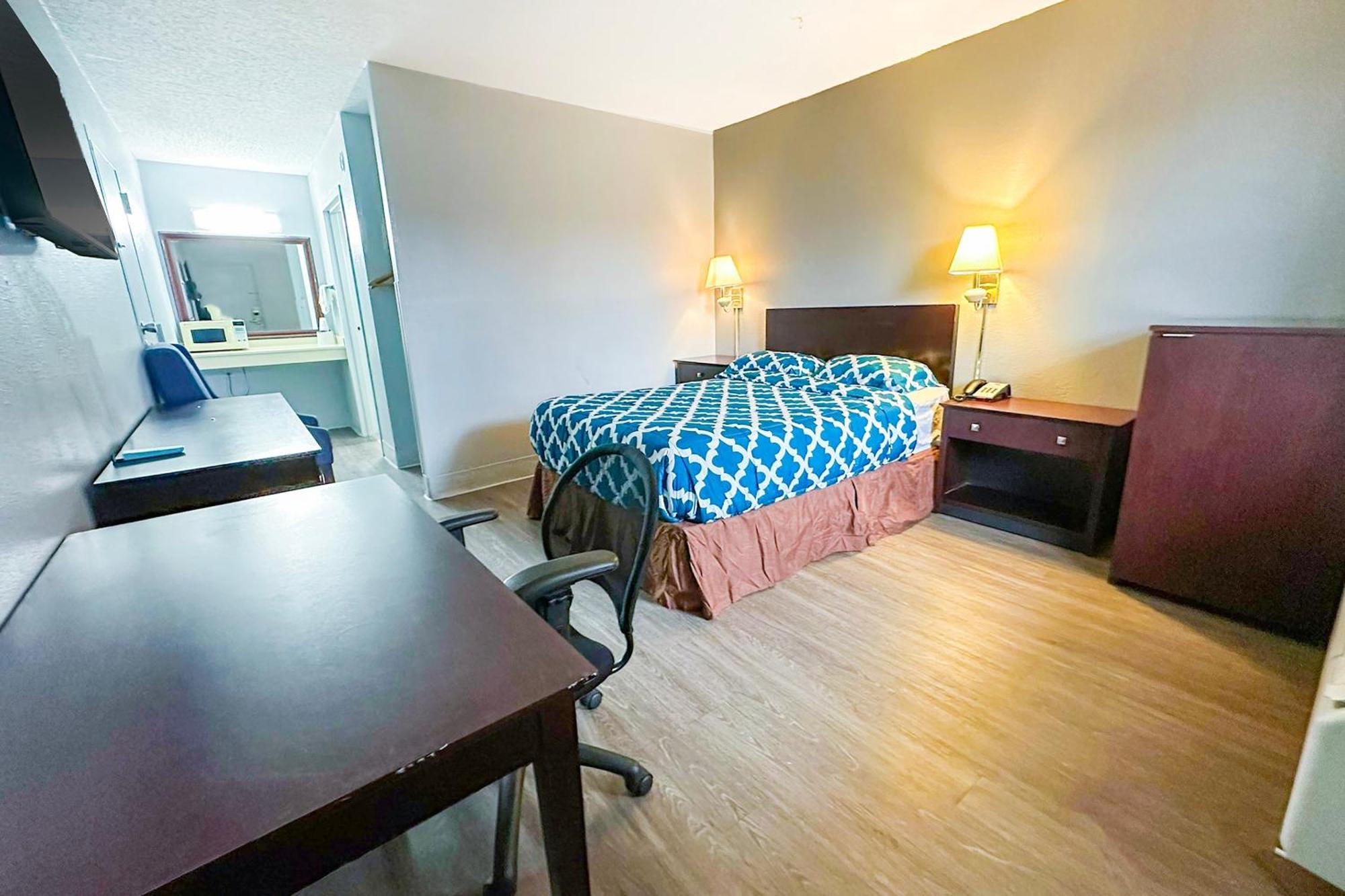 Happy Stay Inn Madisonville I-69 By Oyo Exterior photo